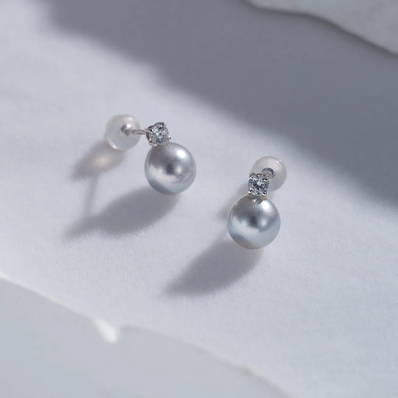 18K Silver Blue Akoya Pearl Earrings KE00132