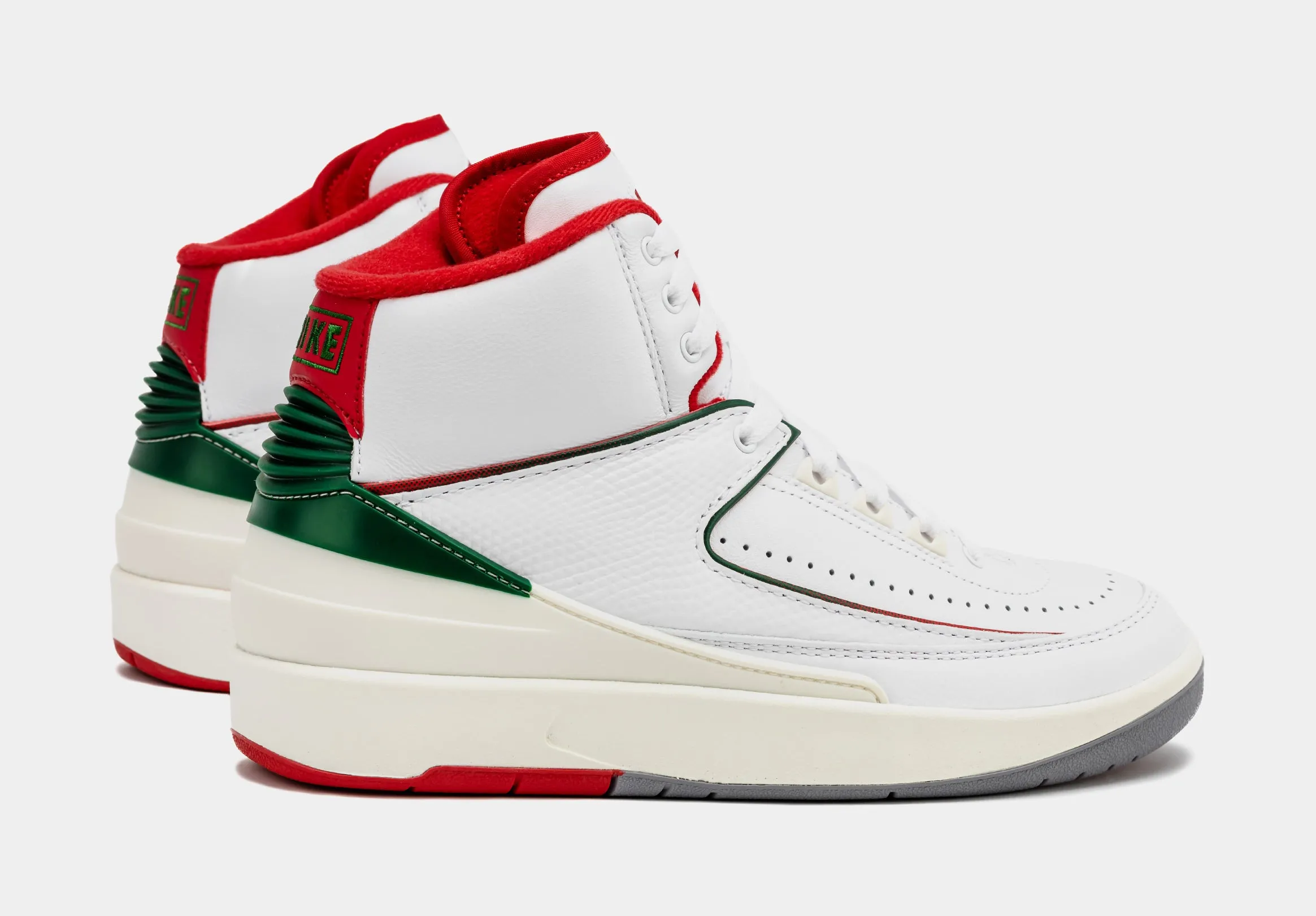 Air Jordan 2 Retro Italy Grade School Lifestyle Shoes (White/Fire Red) Free Shipping