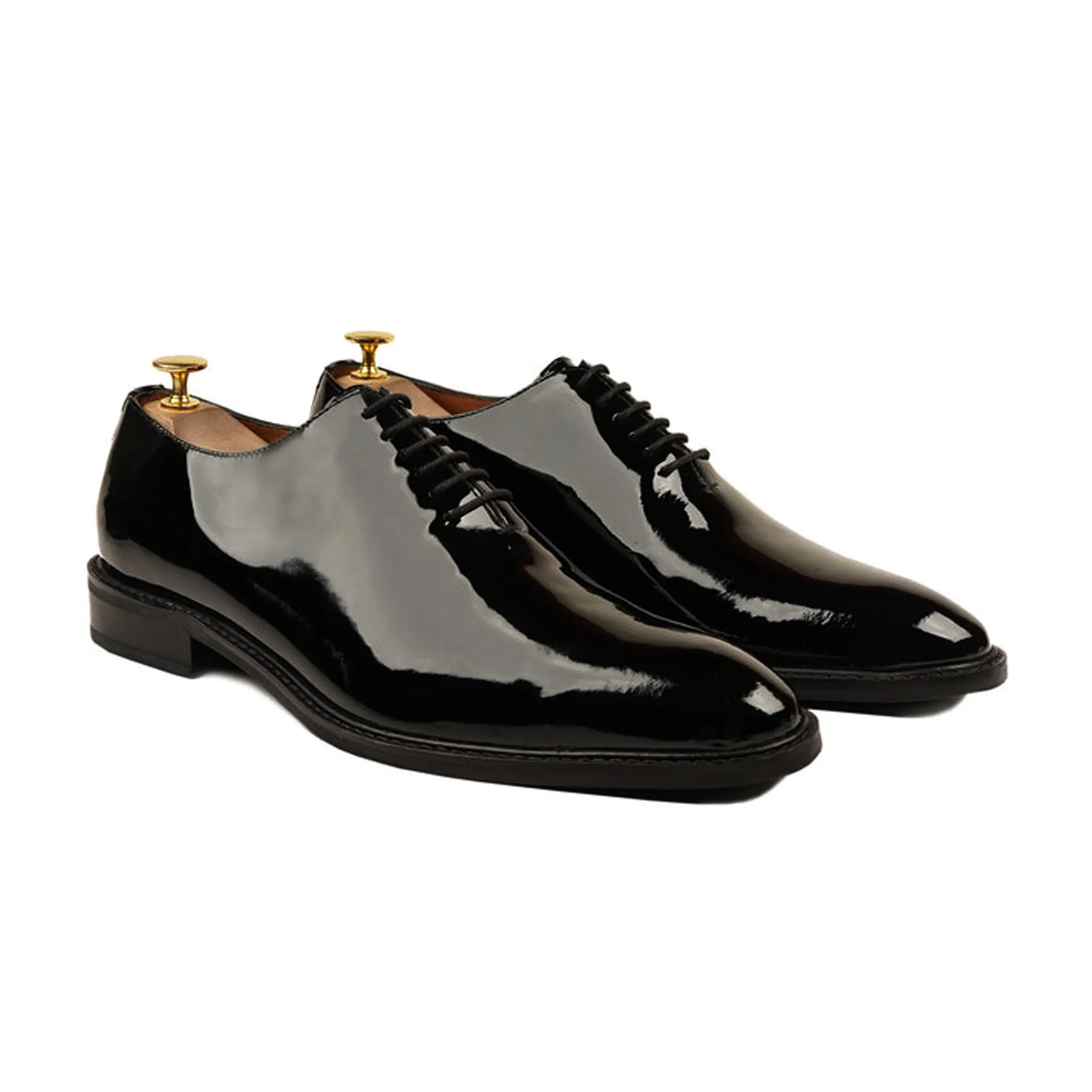 Carmelo - Men's Black Patent Leather Wholecut Shoe