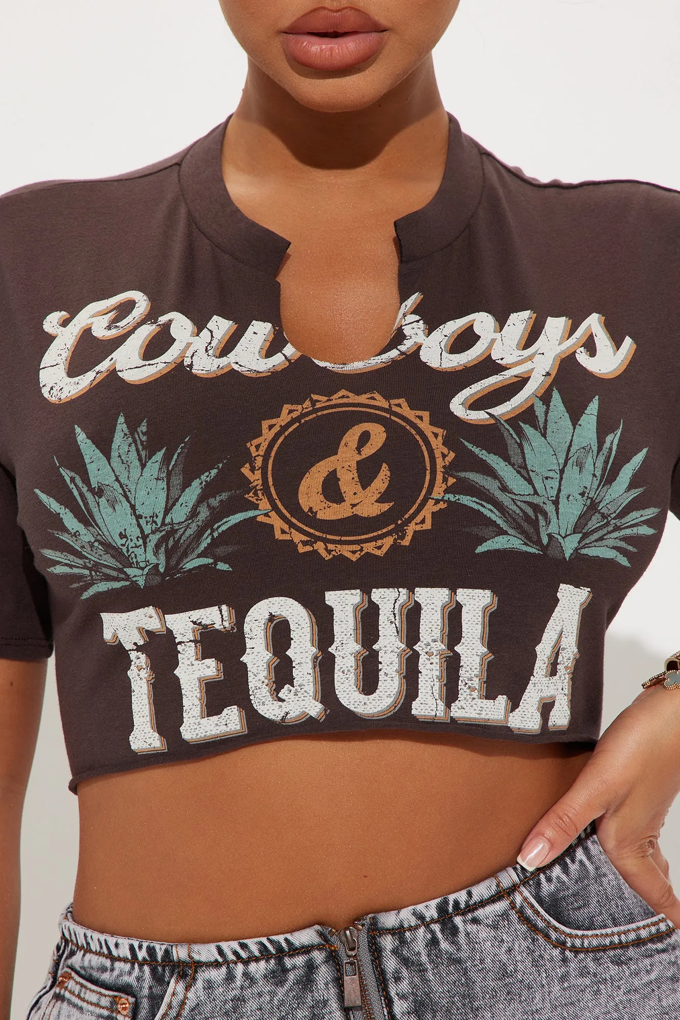 Cowboys & Tequila Agave Tee - Brown