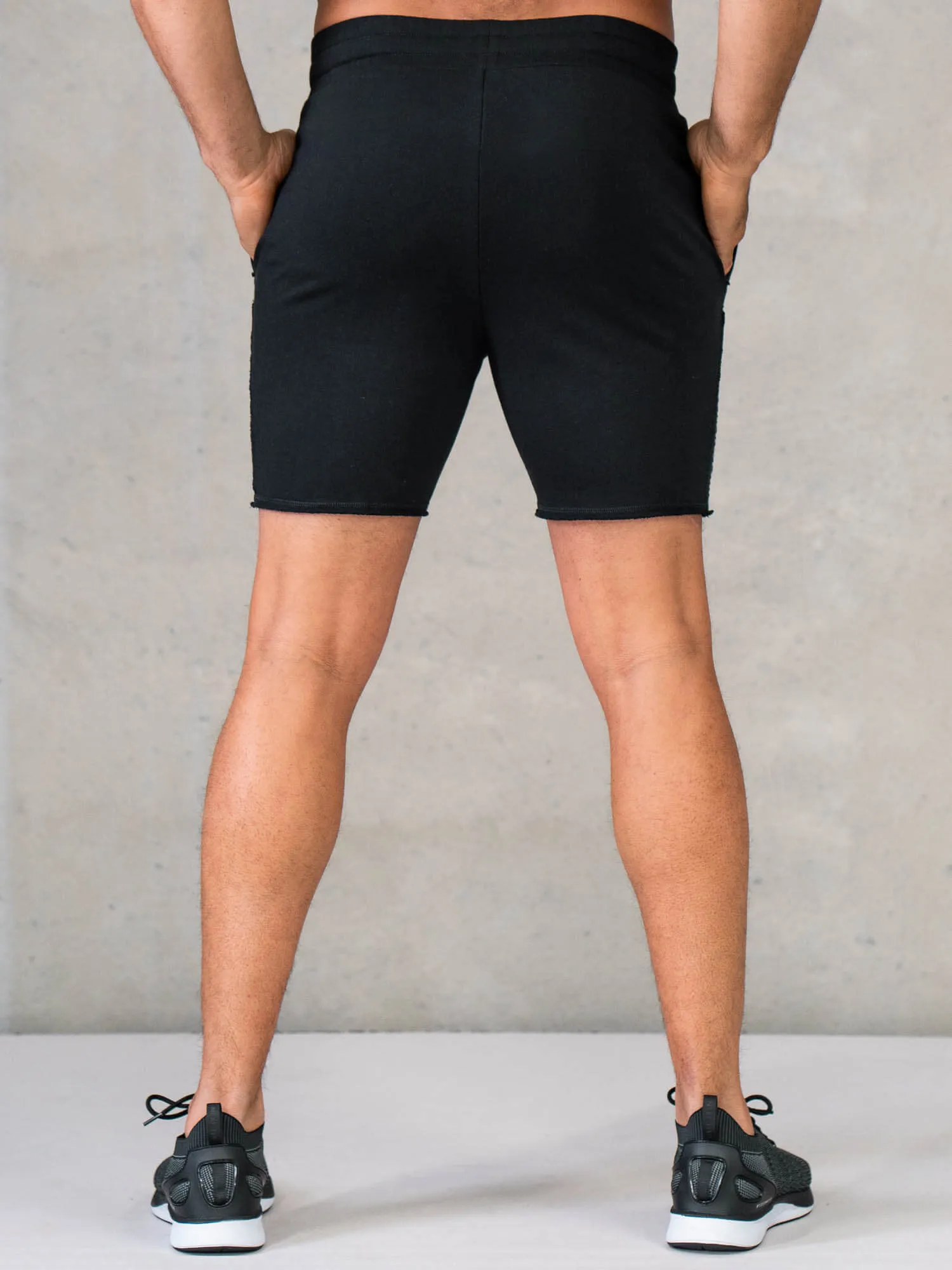 Force 6" Track Short - Black