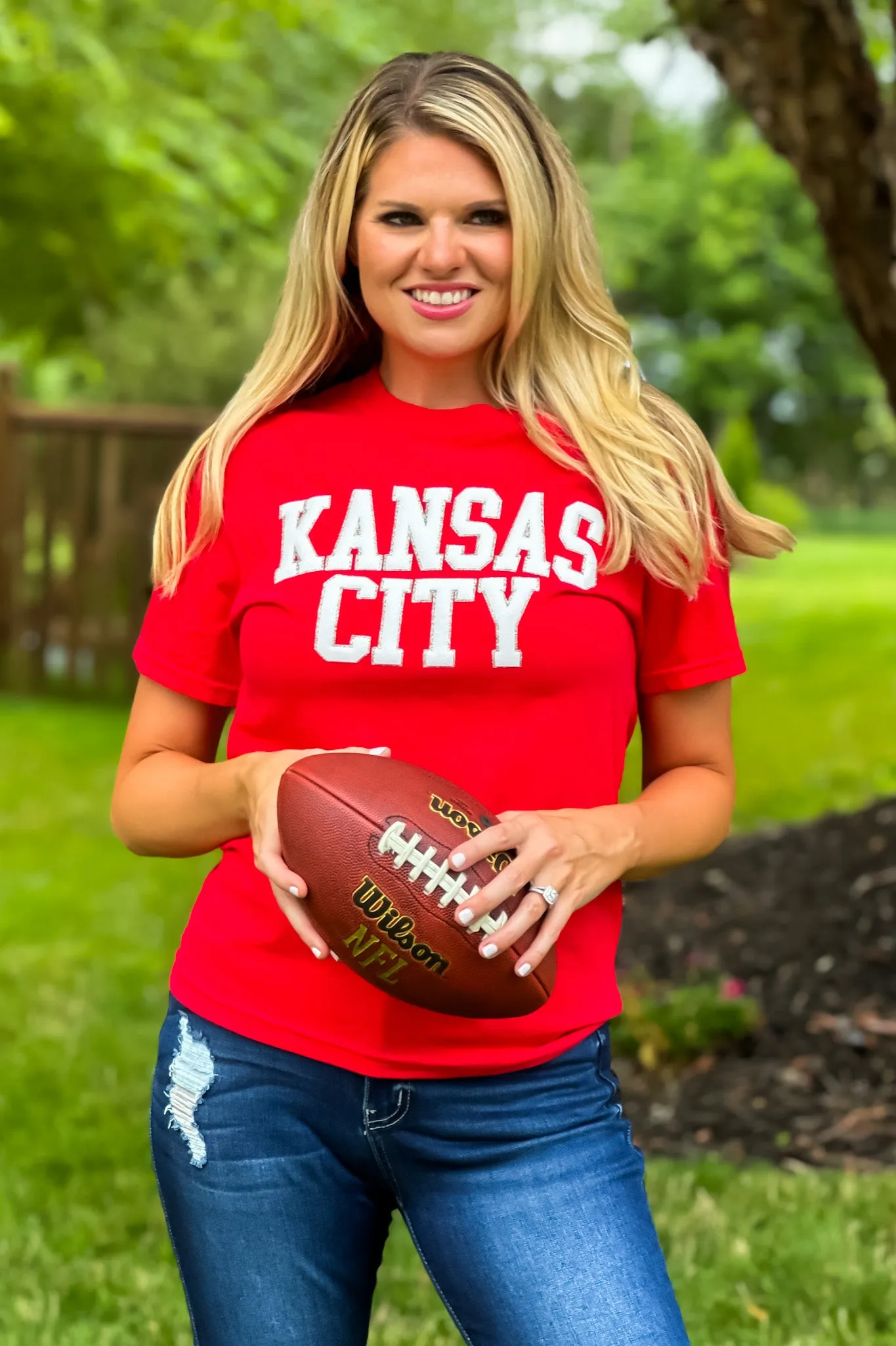 Kansas City Vinyl Puffed Letter T-Shirt : Red/White/Gold