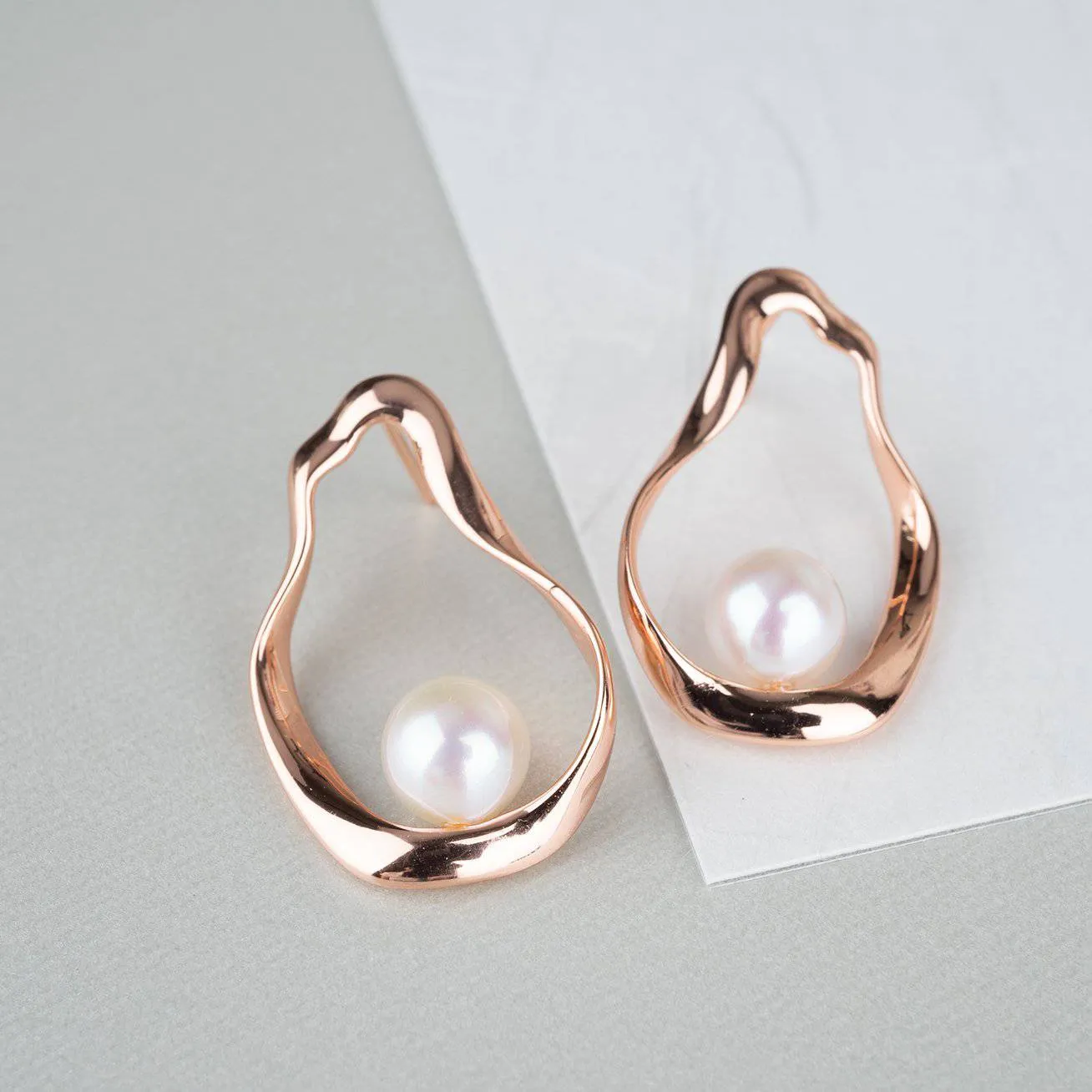 New Yorker Freshwater Pearl Earrings WE00150