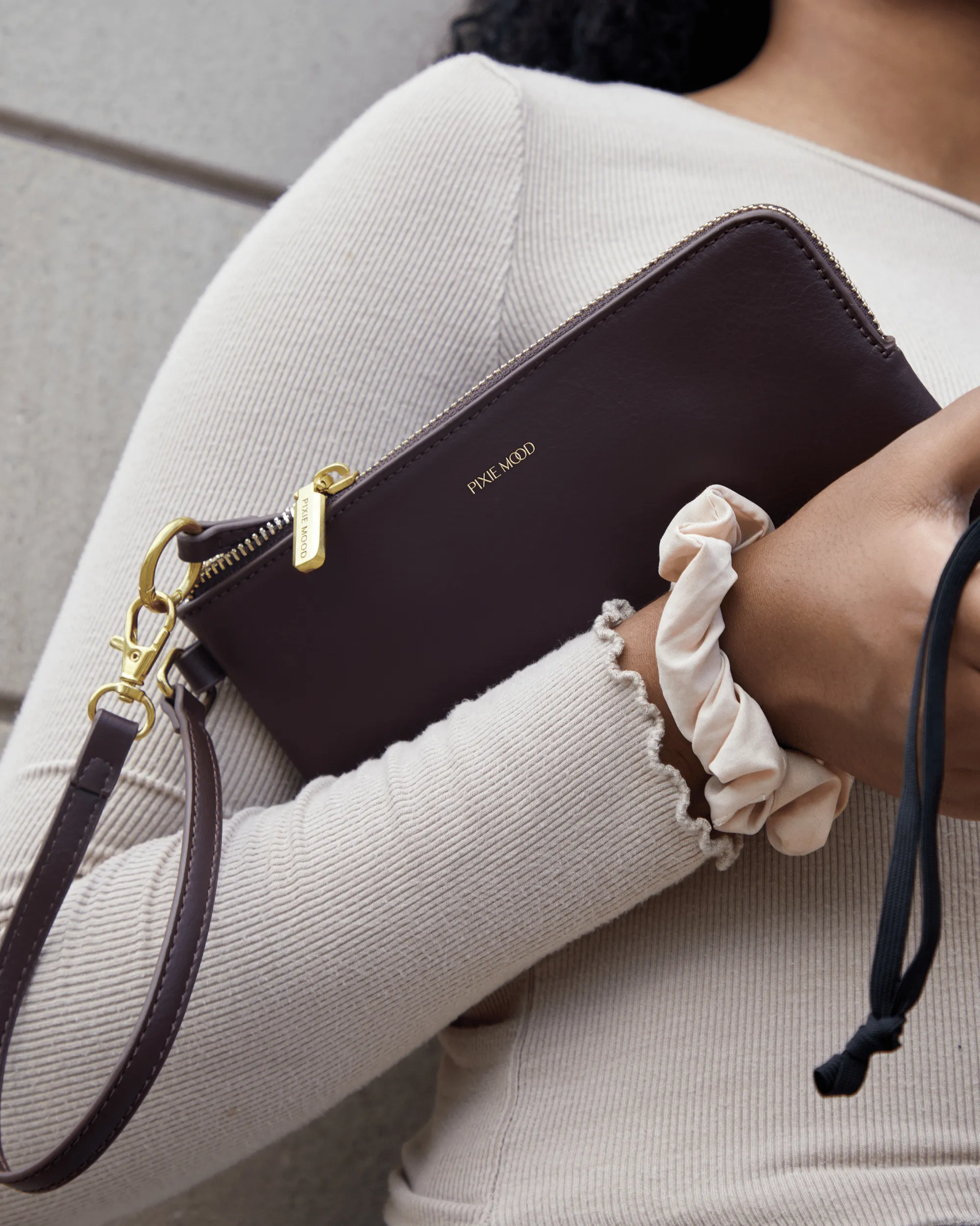 Vanessa Vegan Leather Wristlet | Multiple Colours