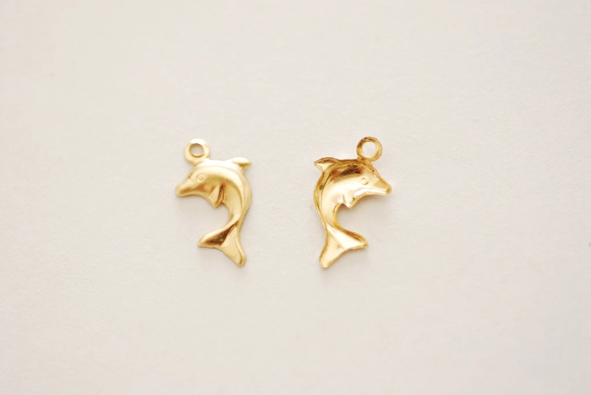 Wholesale 14k Gold Filled Dolphin Charm l Gold Filled Sea Marine Life Charms Permanent Jewelry