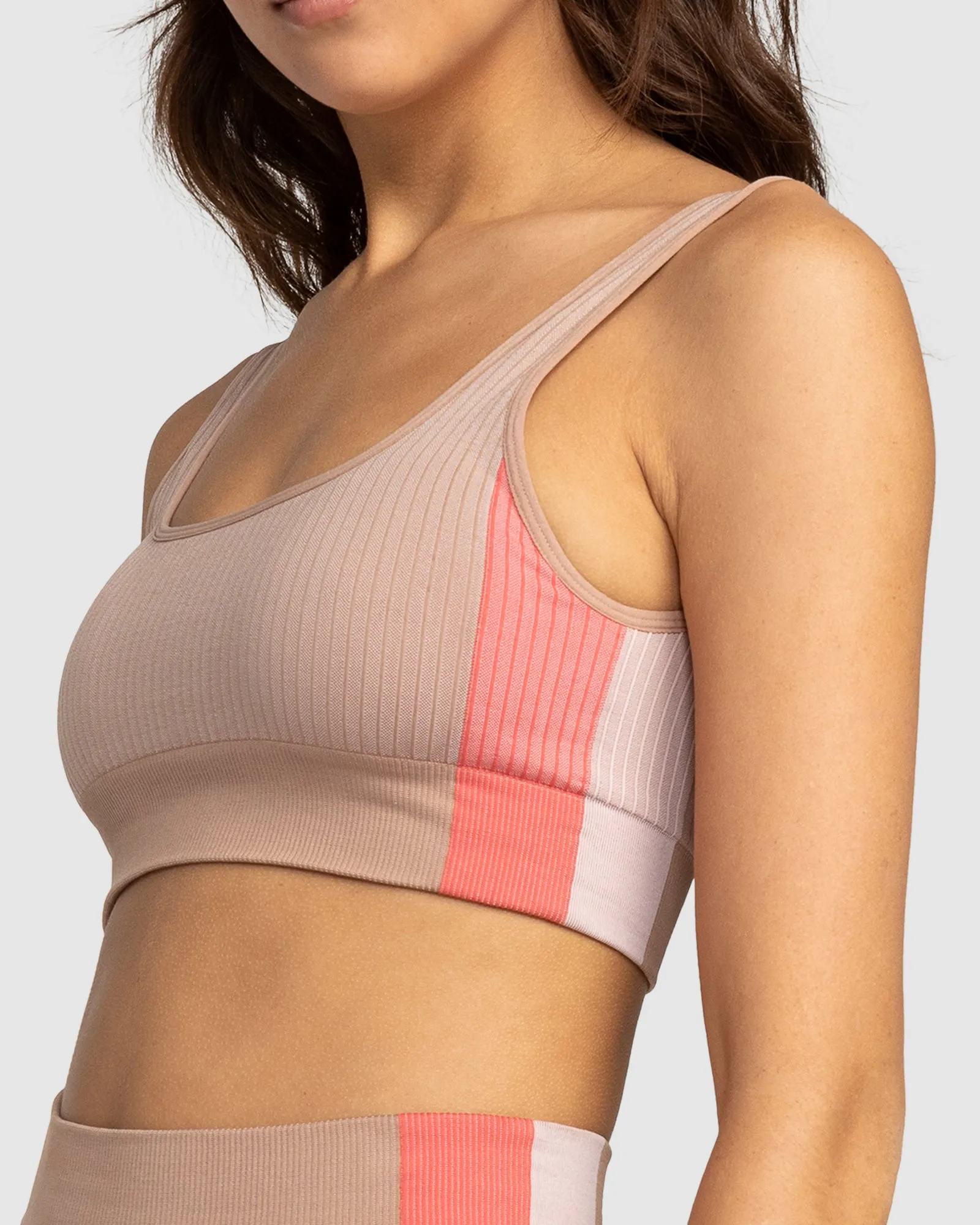 Womens Chill Out Seamless Squared Bra Bodywear